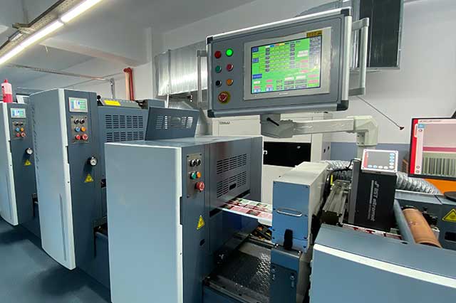 maya-etiket-uretim-offset21rt